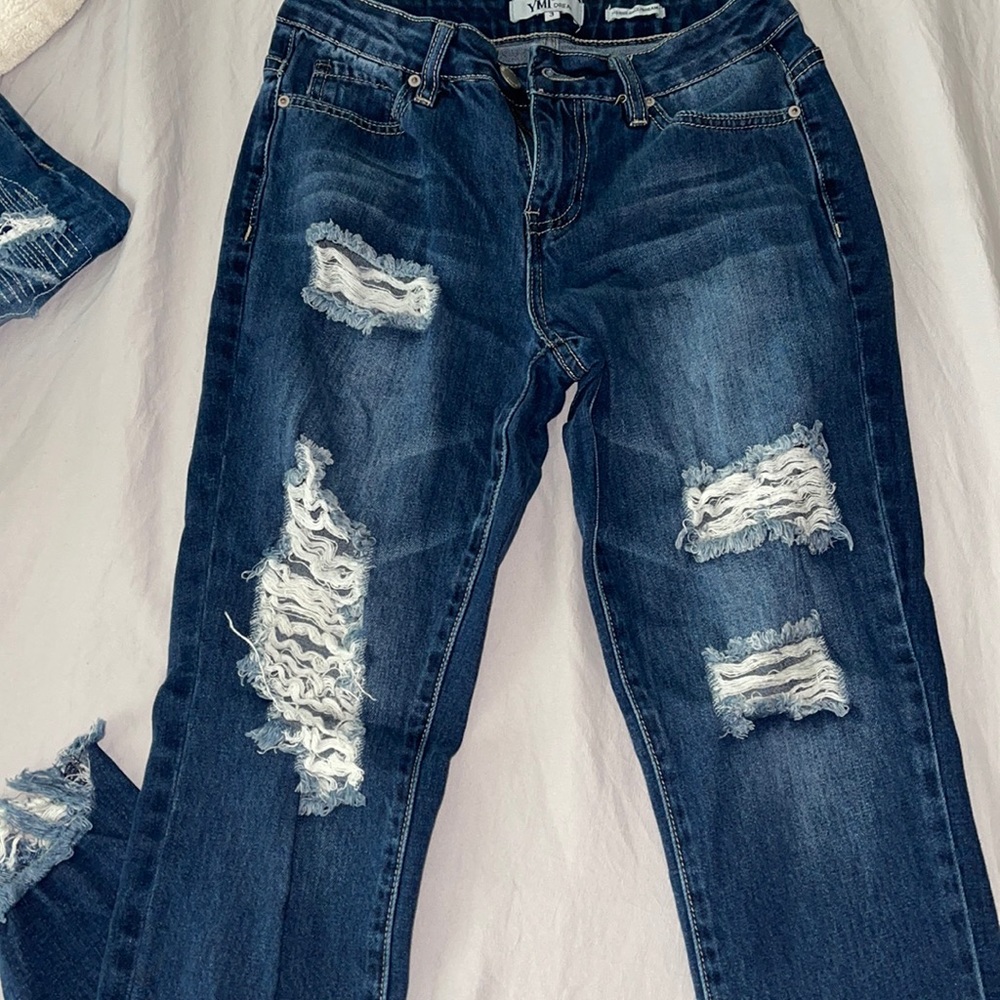 Distressed YMI Dream Jeans